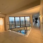 Etheria Luxe * Peraía