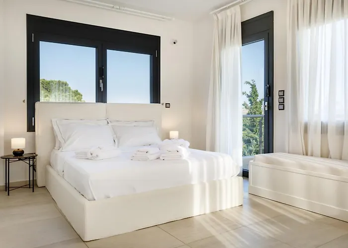 Villa Etheria Luxe Peraía